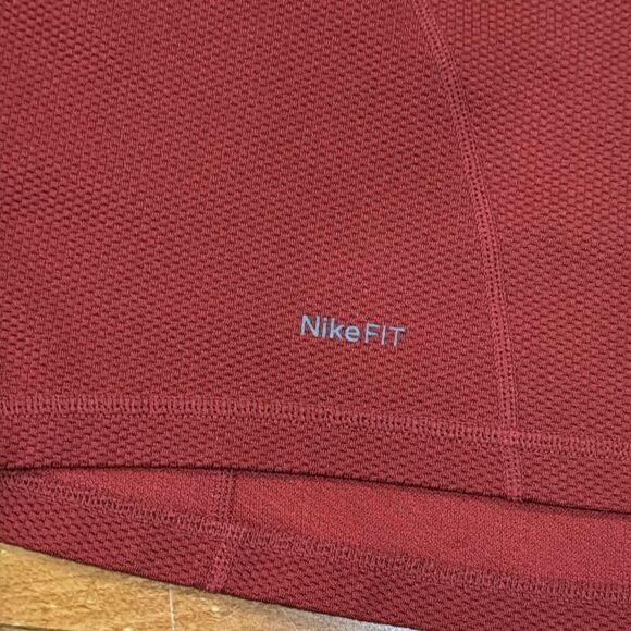 Nike Men’s ACG Pullover Burgundy Quarter Zip Dri Fit Performance size XL - Picture 3 of 8